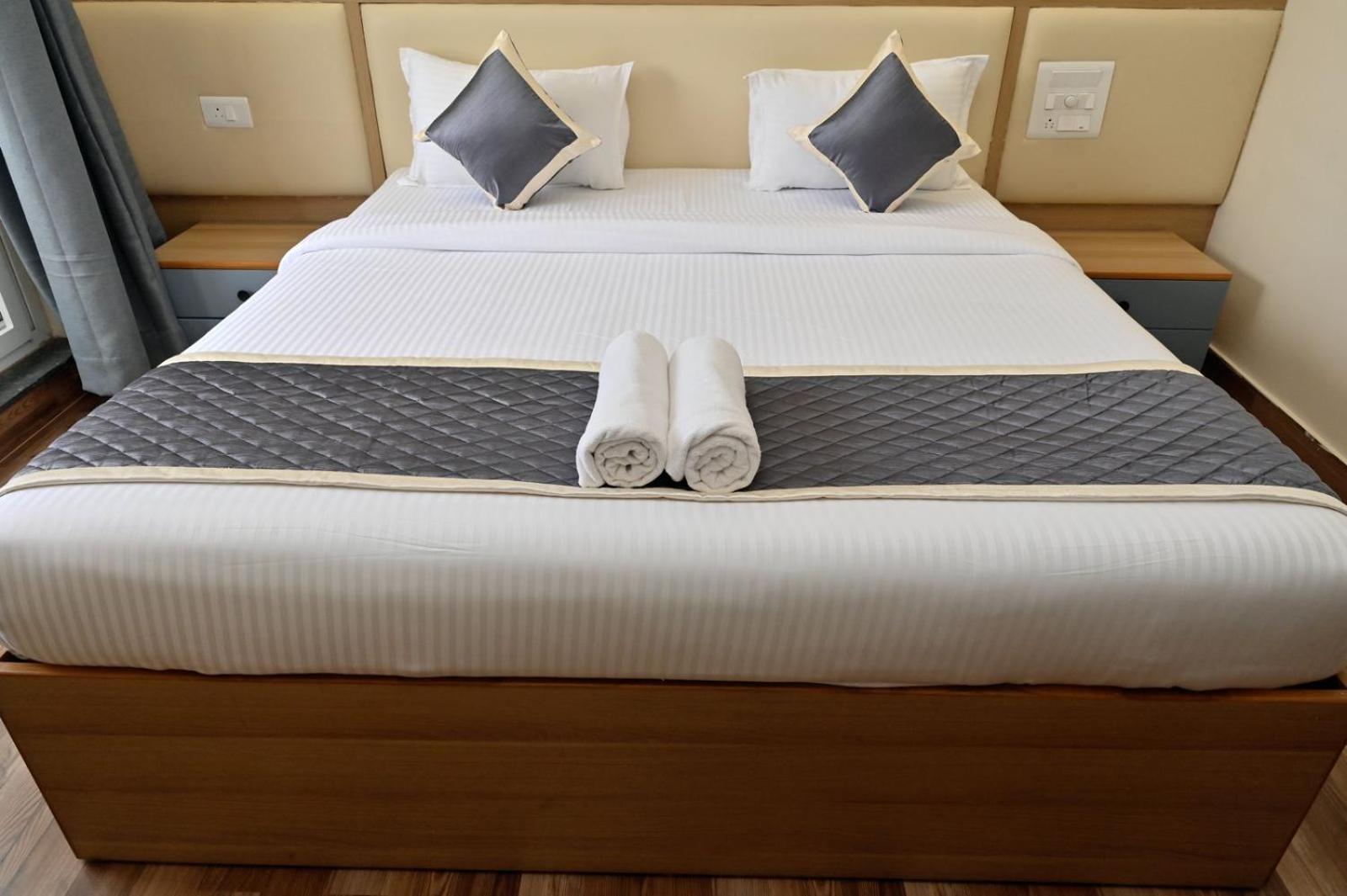 Hometown Sharu'S Inn A Luxury Hotel Chikmagalūr Eksteriør billede