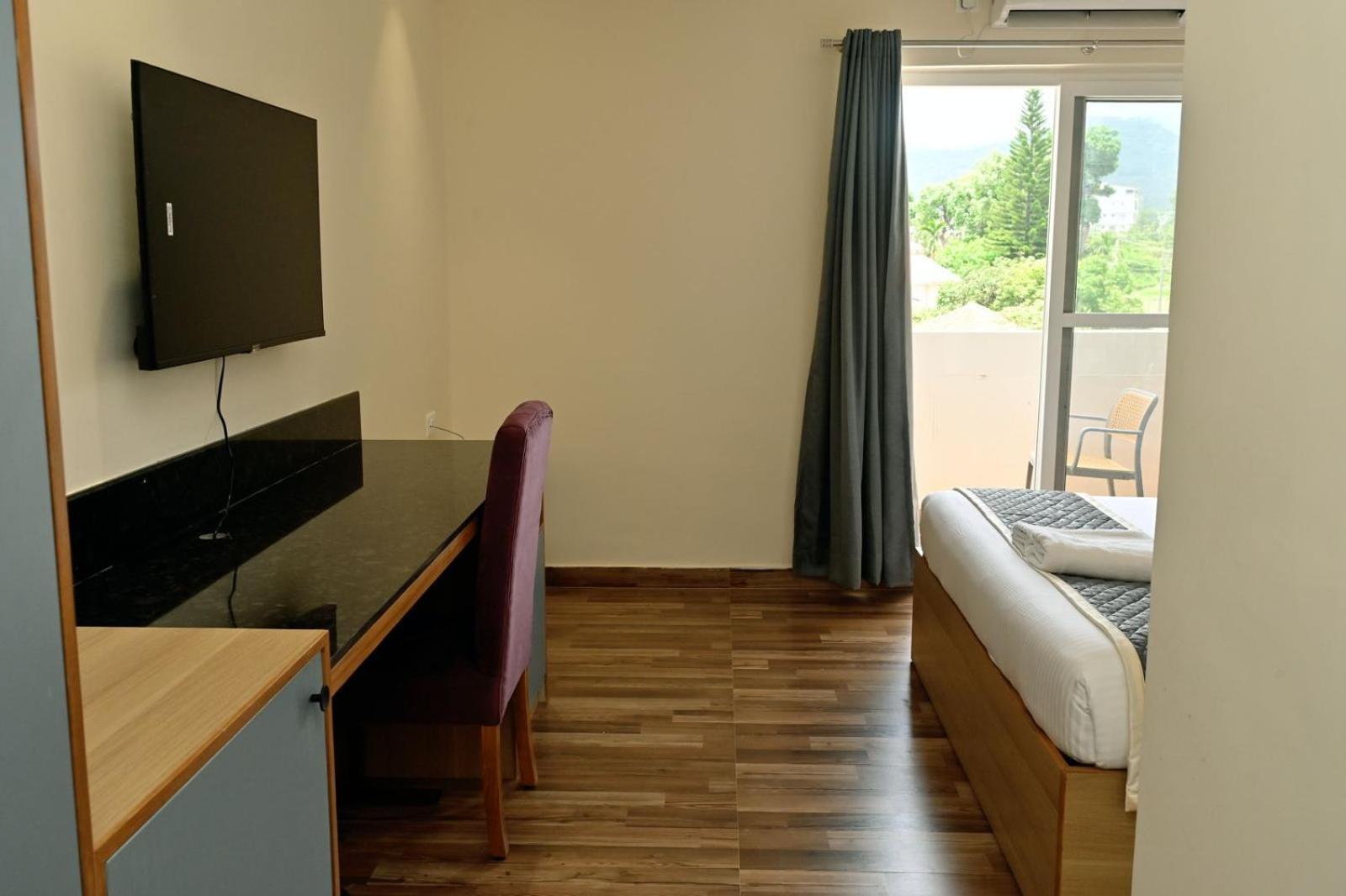 Hometown Sharu'S Inn A Luxury Hotel Chikmagalūr Eksteriør billede